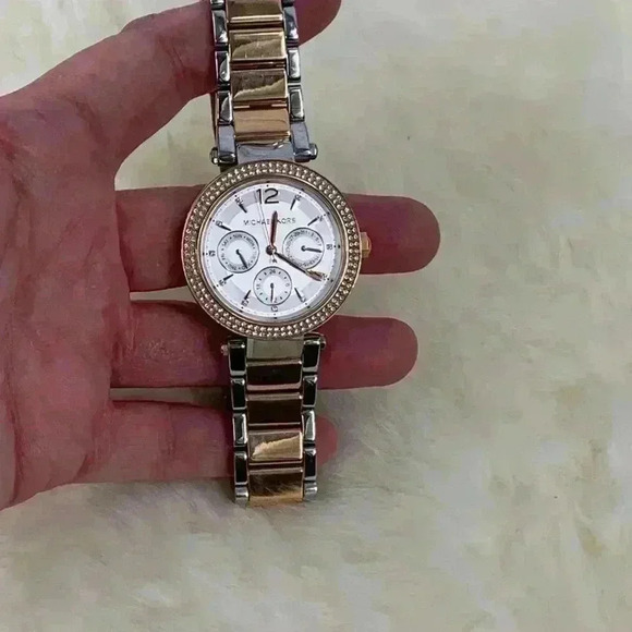 MICHAEL KORS Silver and Rose Gold Band Watch - Picture 4 of 8